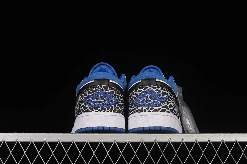 All categories Air Jordan Jordan series basketball shoes Air Jordan 1 Low Air Jordan 1 Low "True Blue" AJ1 Joe 1 burst white and blue color low-top basketball shoes DM1199-140